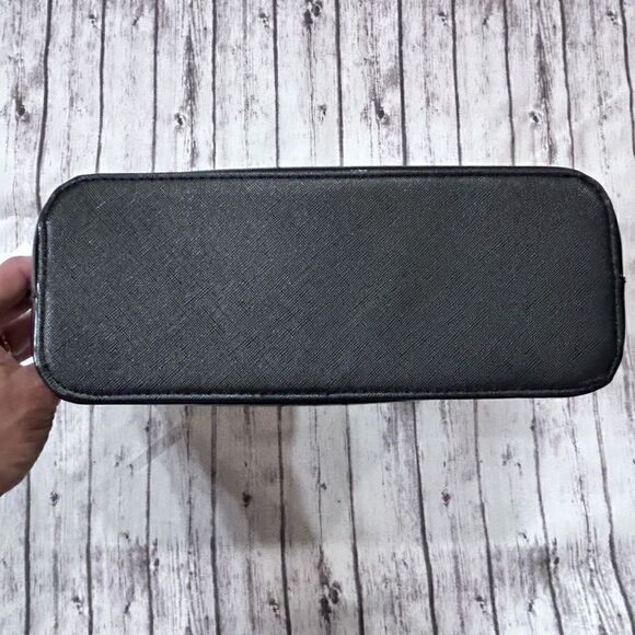 Ted Baker Jesamy Layered Bow Extra Large Washbag - Picture 7 of 14